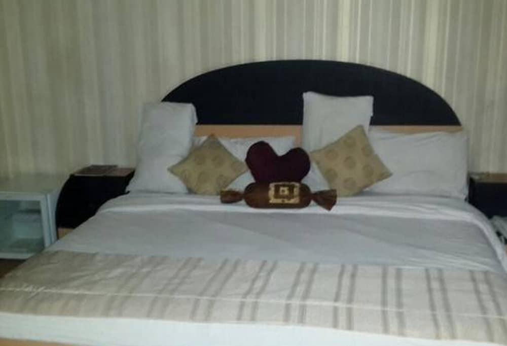 Dino International Hotel