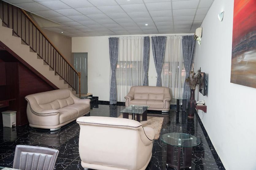 Lezsco Luxury Apartments