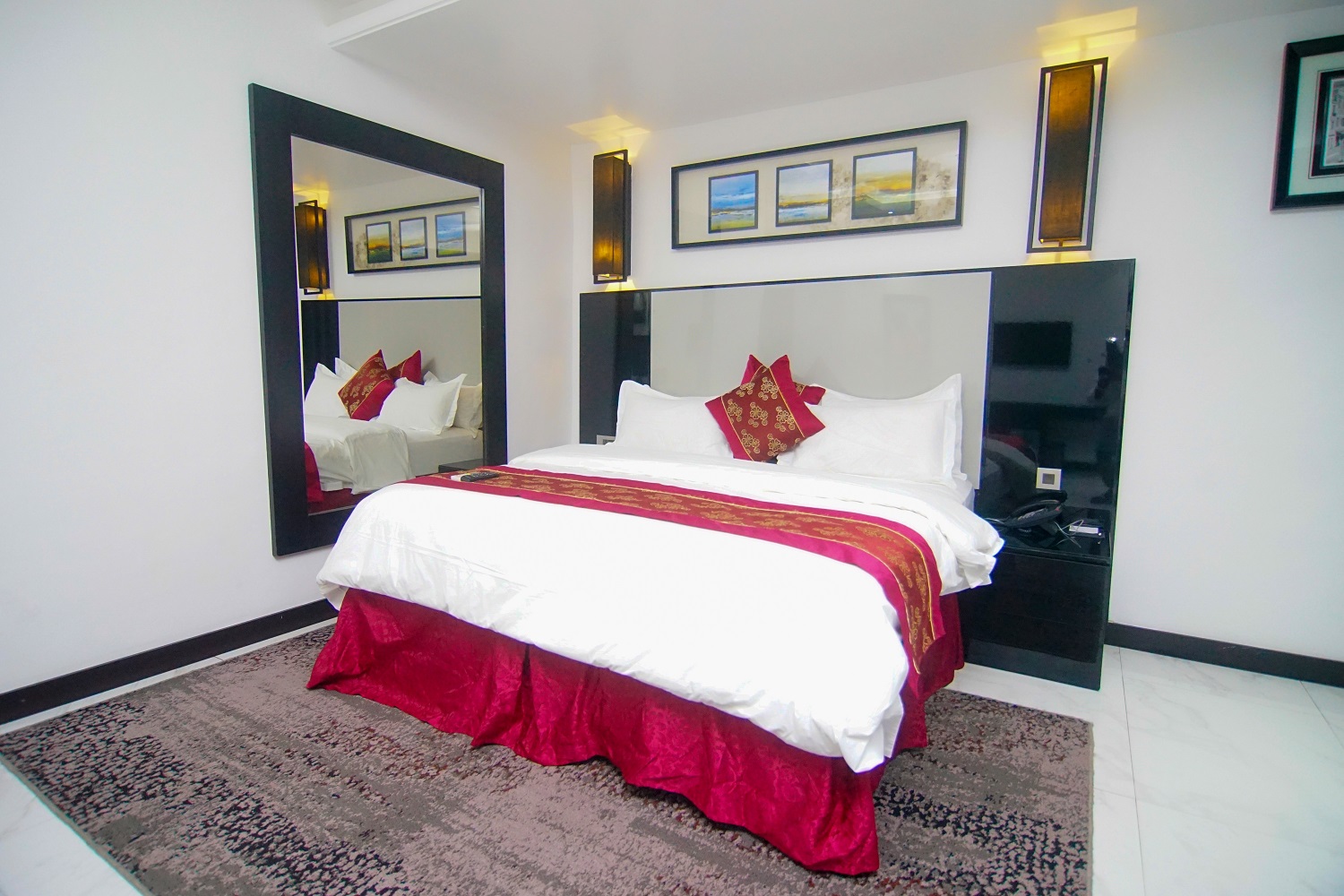 Parktonian Hotels (Lekki)