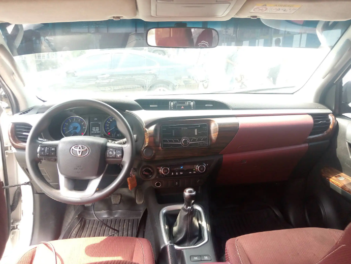 Toyota Hilux 2020 Foreign Used