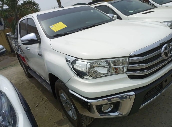 Toyota Hilux 2017 Foreign Used
