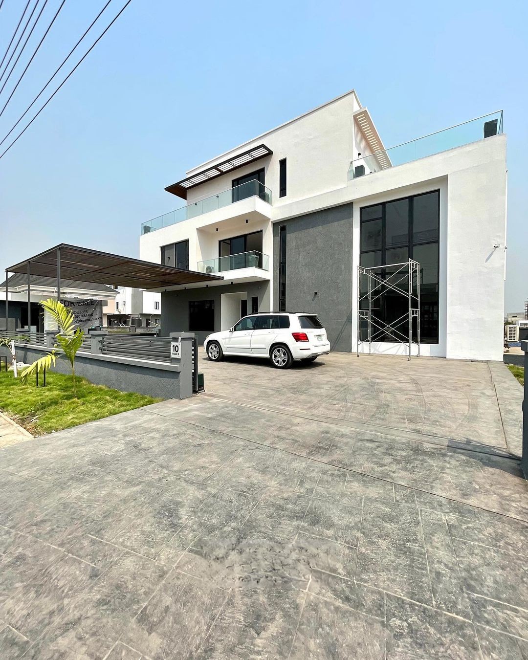 Oparah Realty